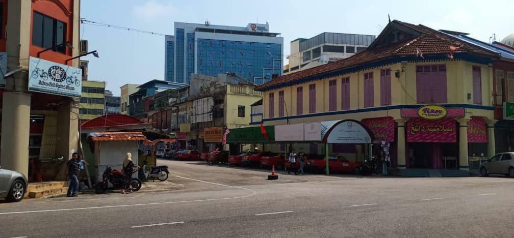 Mama Studio Inn Kota Bharu Exterior photo